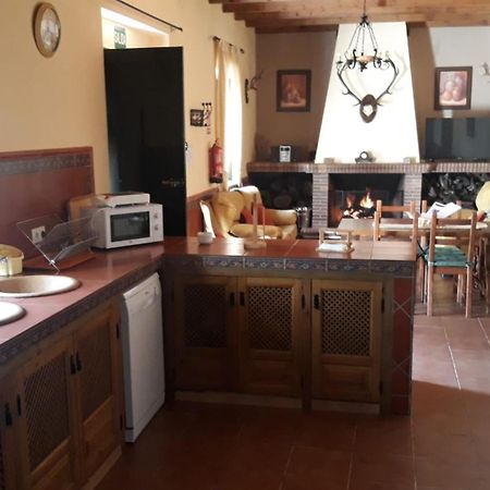 Casa Rural La Dehesilla Касала де ла Сиера Екстериор снимка
