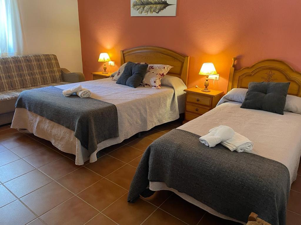 Casa Rural La Dehesilla Касала де ла Сиера Екстериор снимка