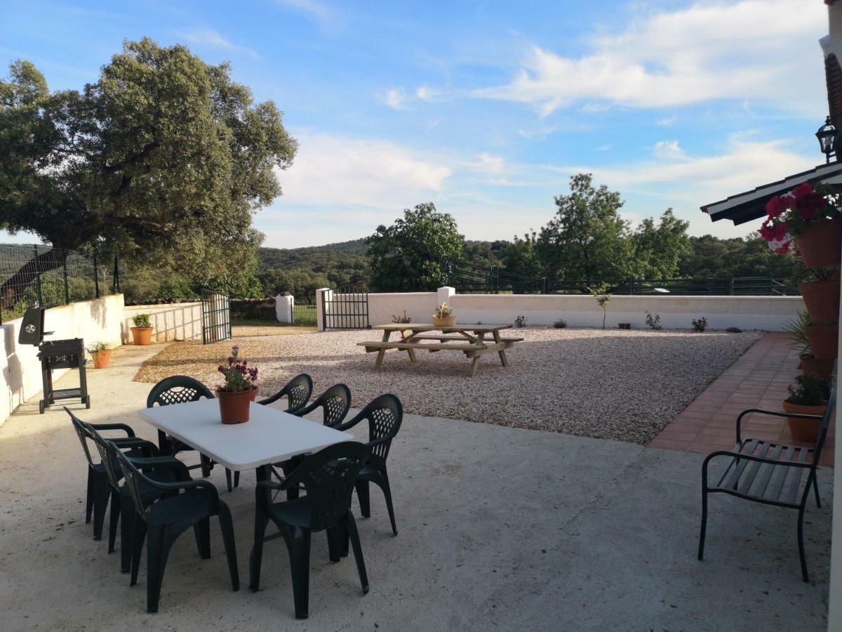 Casa Rural La Dehesilla Касала де ла Сиера Екстериор снимка